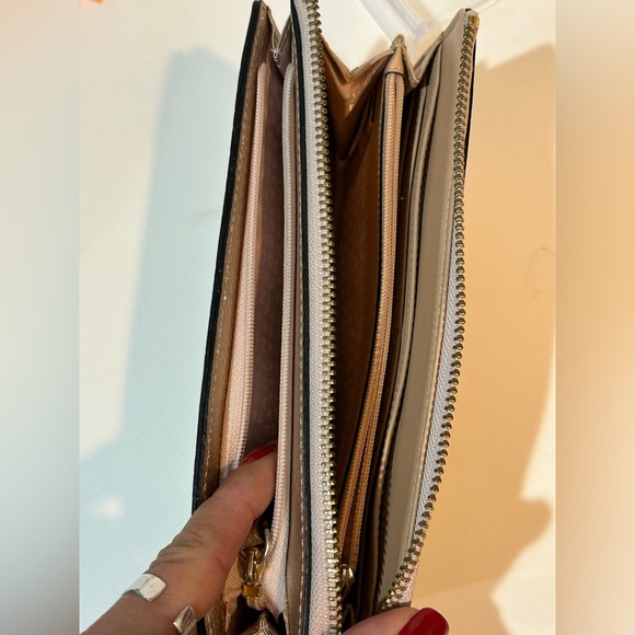 Kate Spade Blush pink metallic leather Wristlet Wallet clutch - Picture 5 of 7